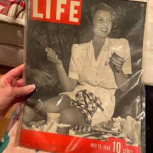 Vintage original LIFE Magazine July 15, 1940 with Rita Hayworth